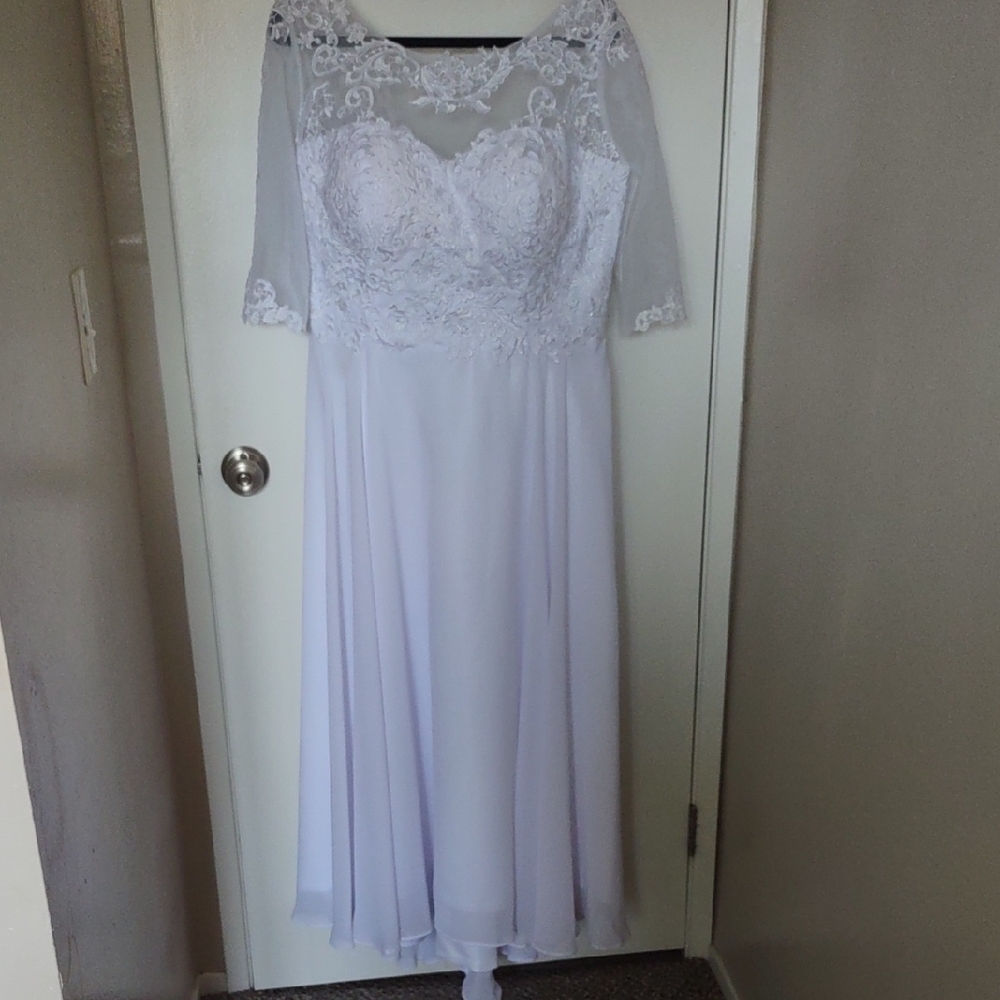 Wedding Dress For The Summer Bride White Flutter Sleeve Scoop Neck Never Worn